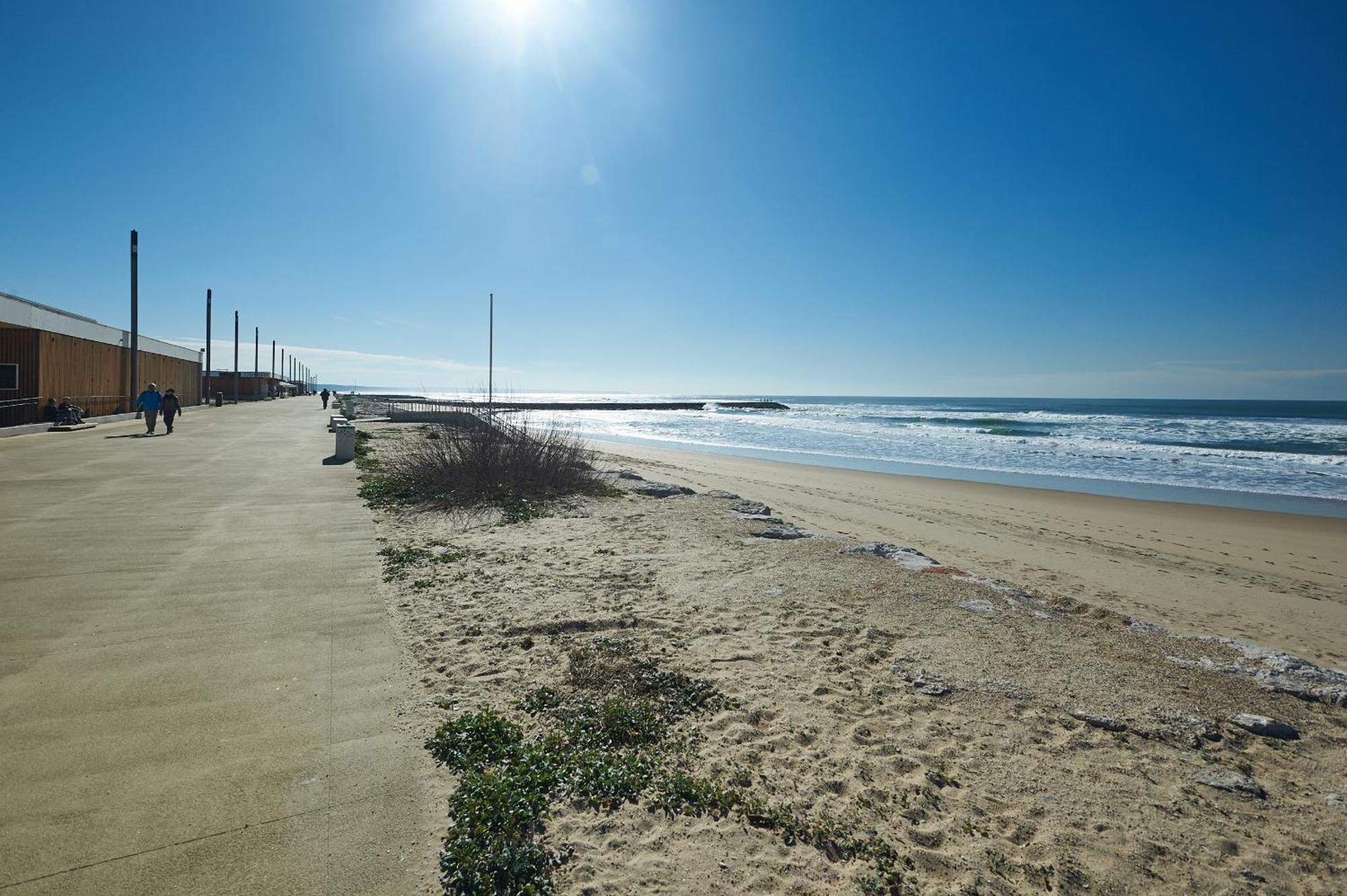 Beguest Beachfront Apartment Caparica Lisbon Costa da Caparica Exterior photo