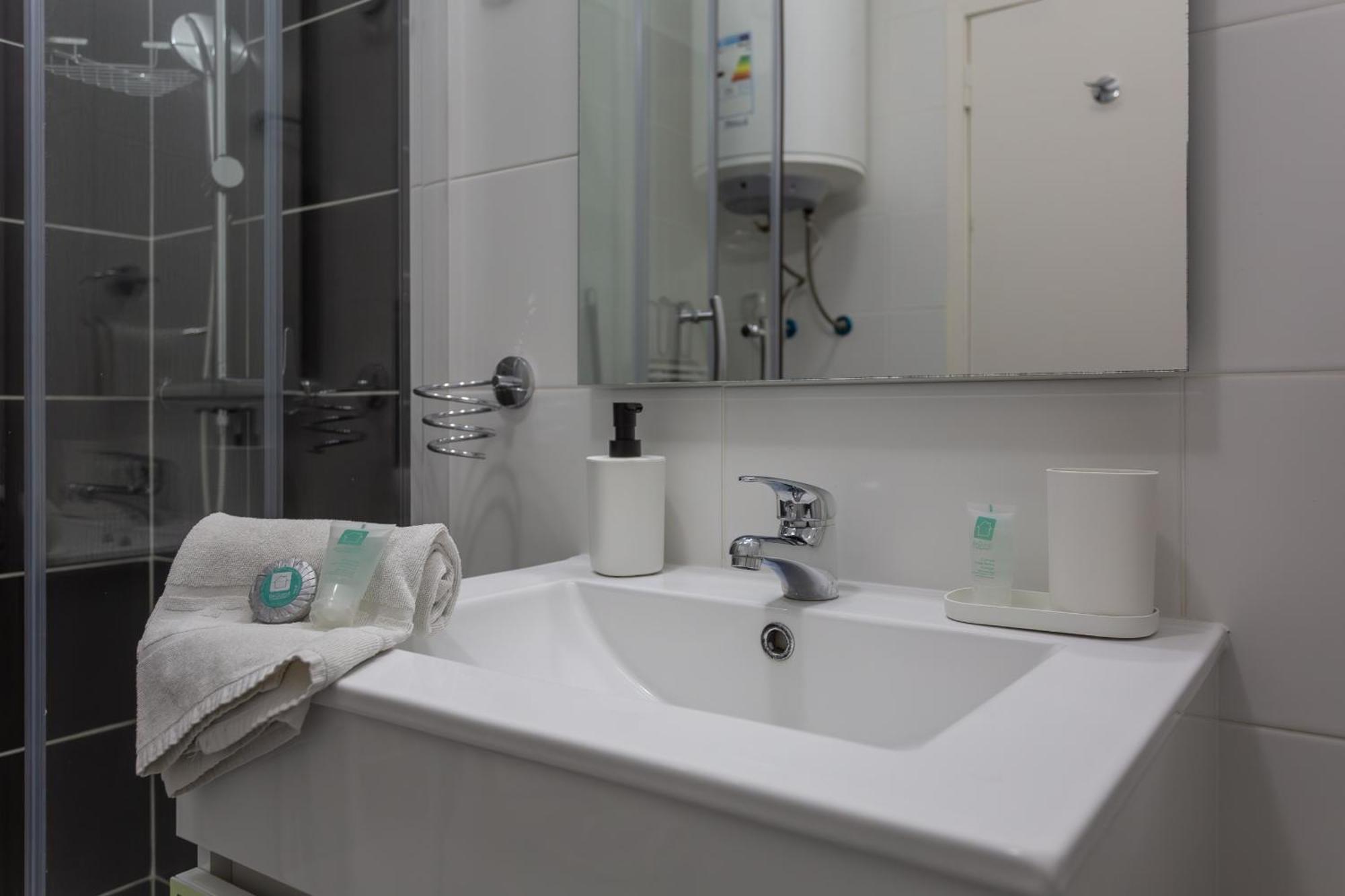 Beguest Beachfront Apartment Caparica Lisbon Costa da Caparica Exterior photo